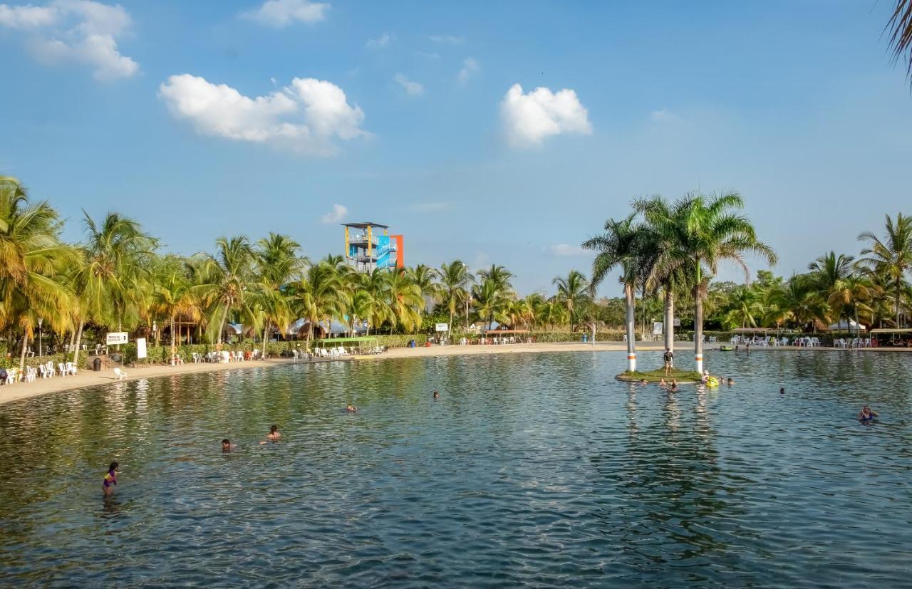 Playa Hawai Ibague Hotell Exteriör bild