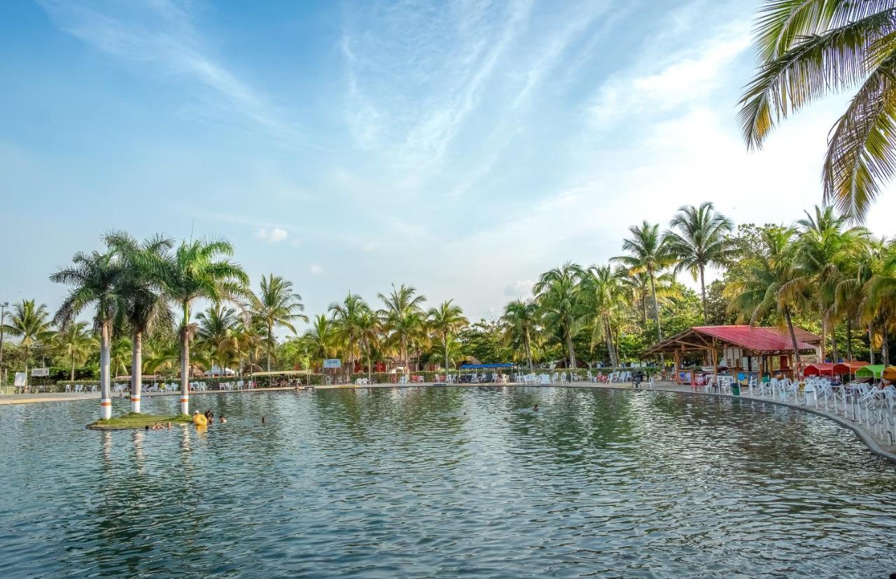 Playa Hawai Ibague Hotell Exteriör bild