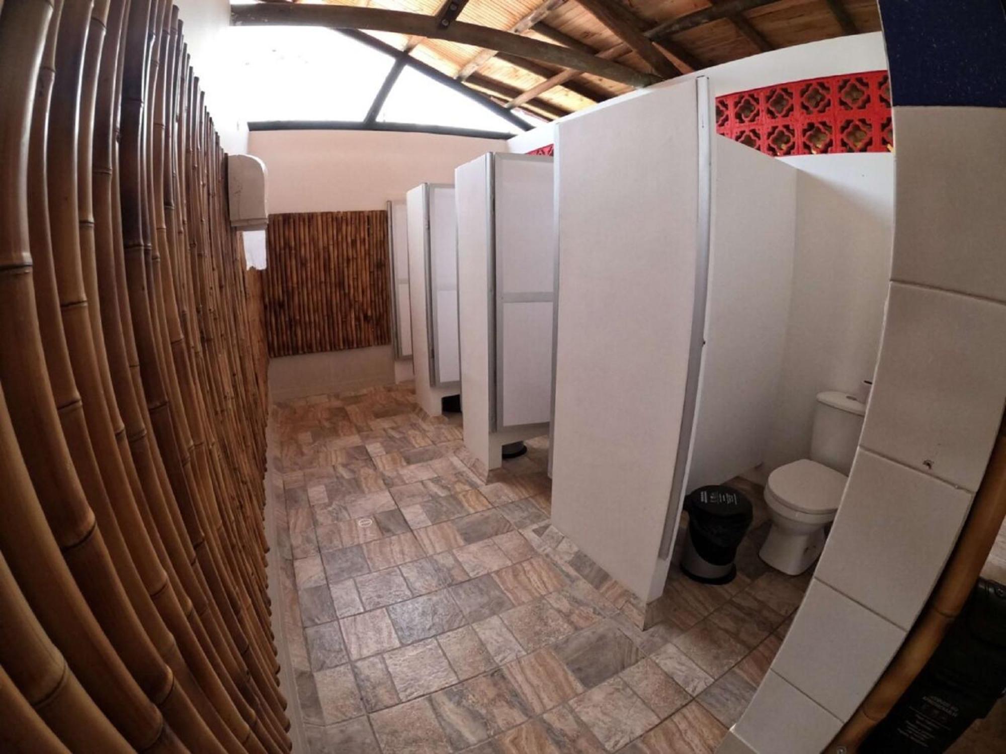 Playa Hawai Ibague Hotell Exteriör bild